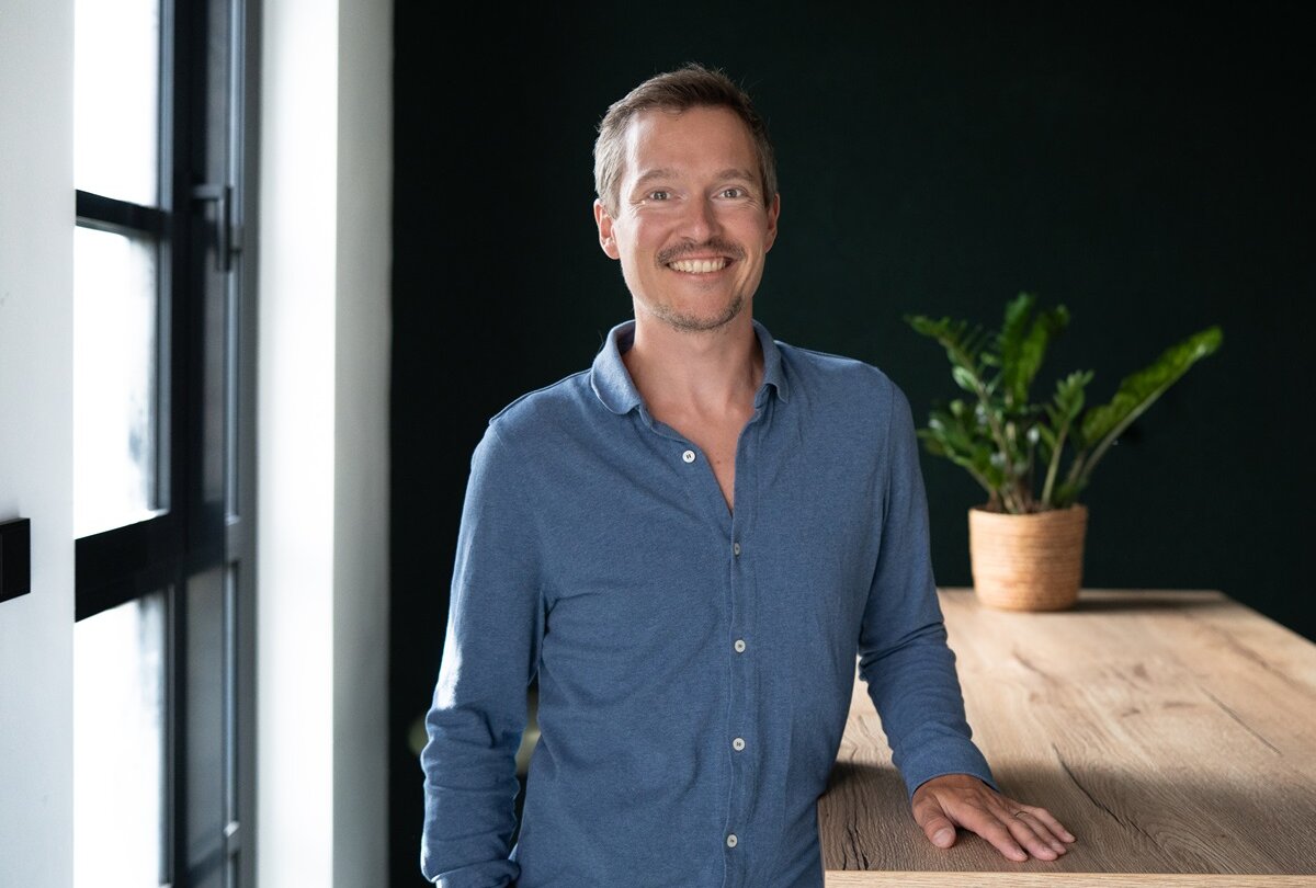 Nils Mahler, CEO