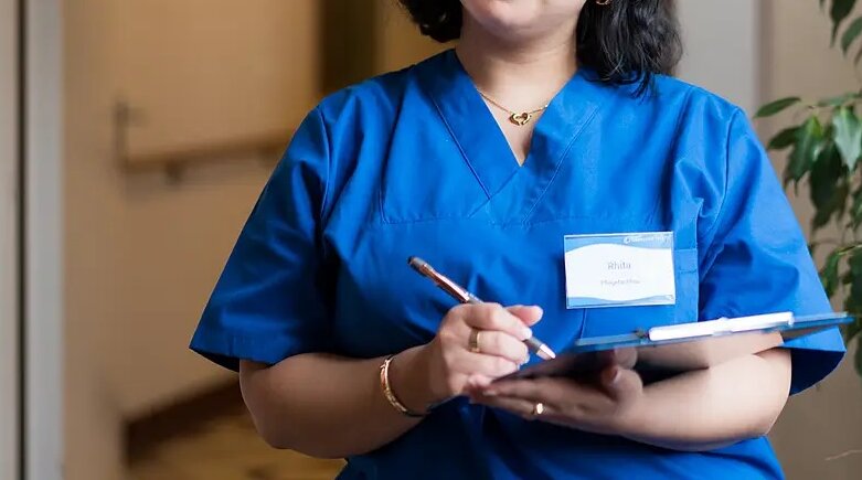 Rhita, international nurse from Morocco